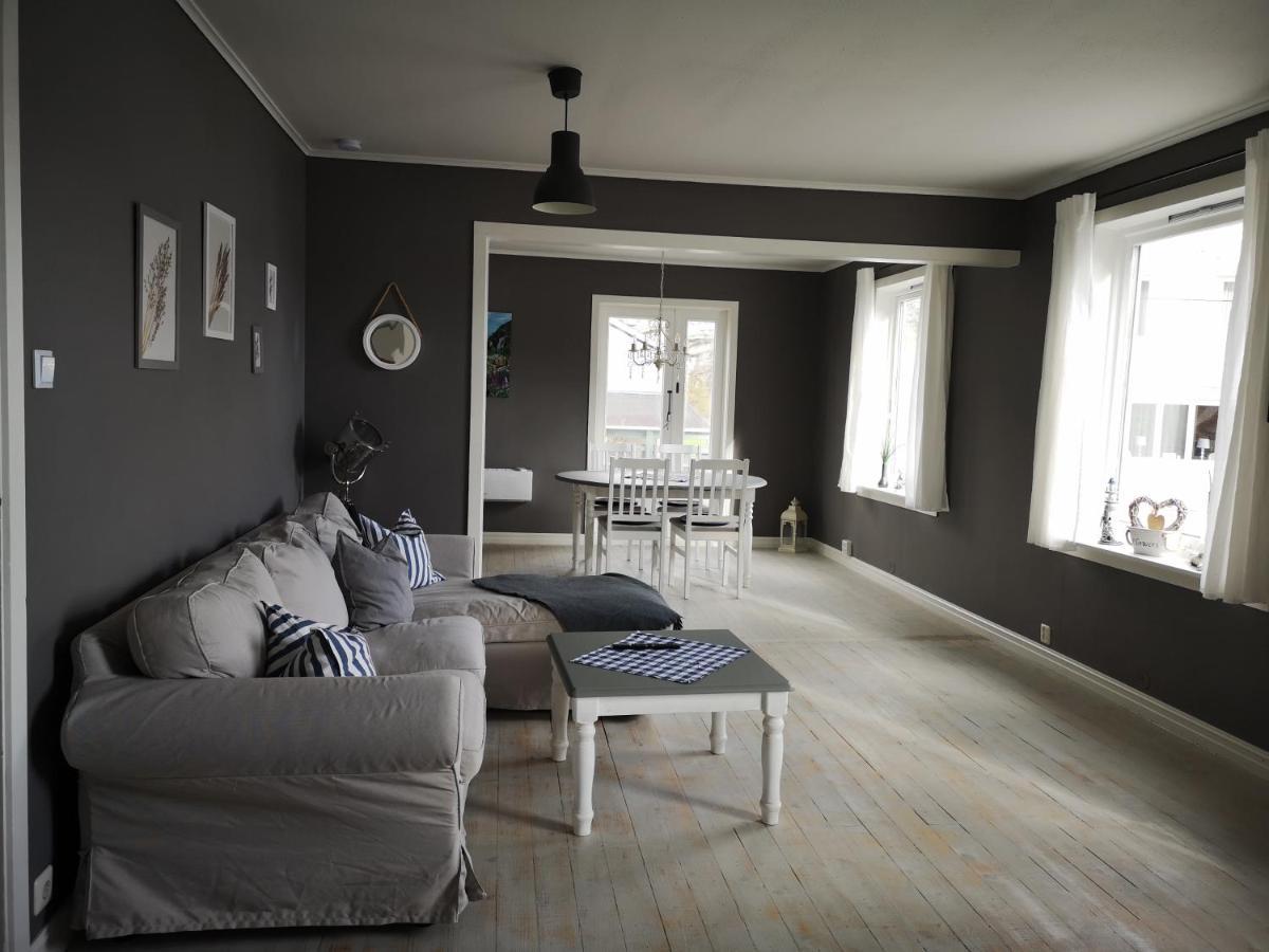 Old School Pa Eidslandet - Exclusive Apartment Extérieur photo
