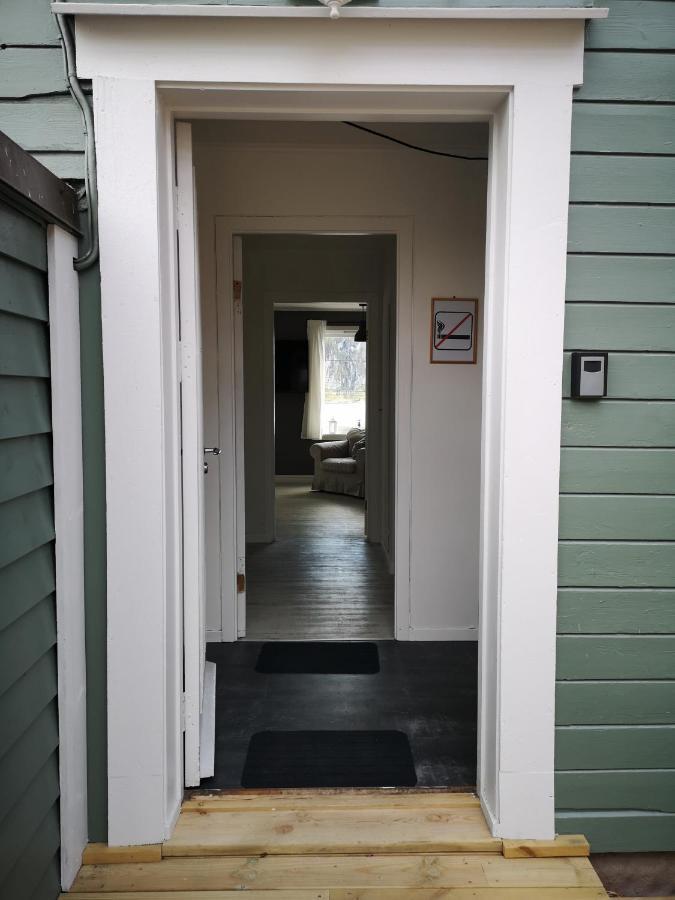 Old School Pa Eidslandet - Exclusive Apartment Extérieur photo